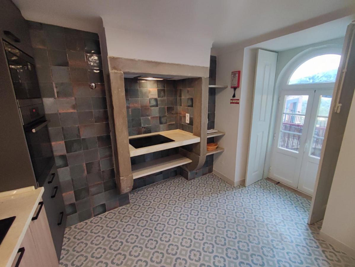 Sintra, T2 In Historic Center With Palace Views, Sintra Bagian luar foto