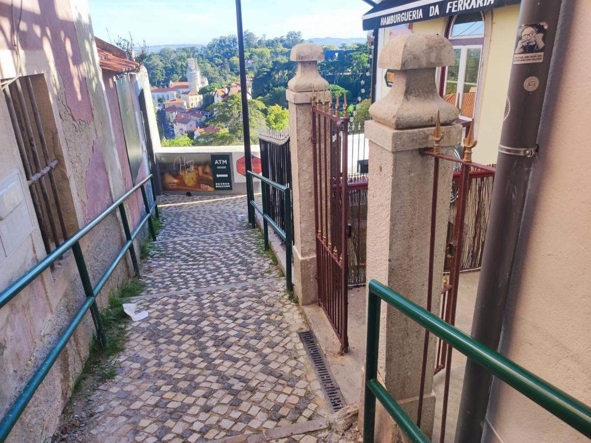 Sintra, T2 In Historic Center With Palace Views, Sintra Bagian luar foto